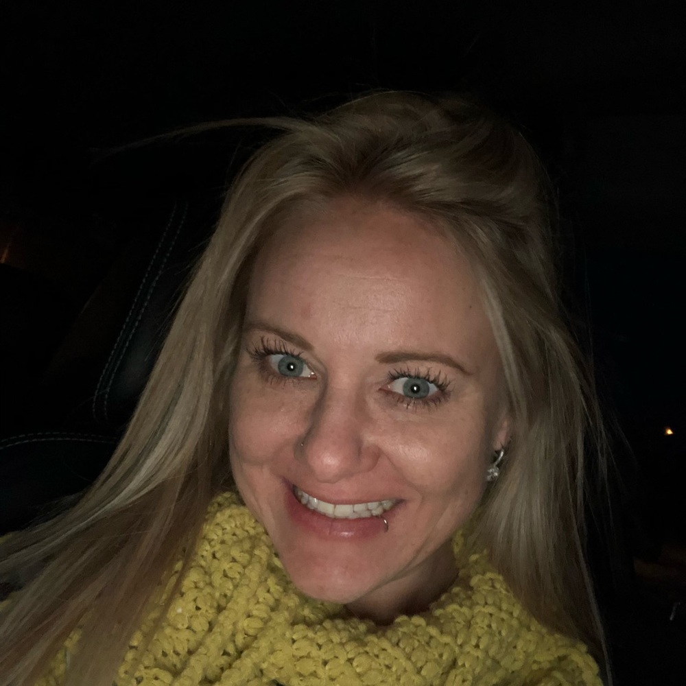 Meet your Posher, Dana